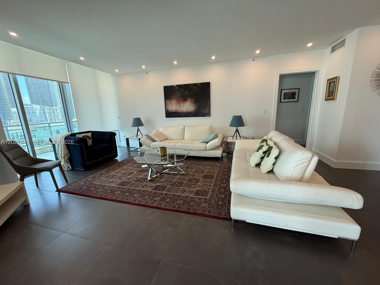 350 S Miami Ave #1902, Miami FL 33130