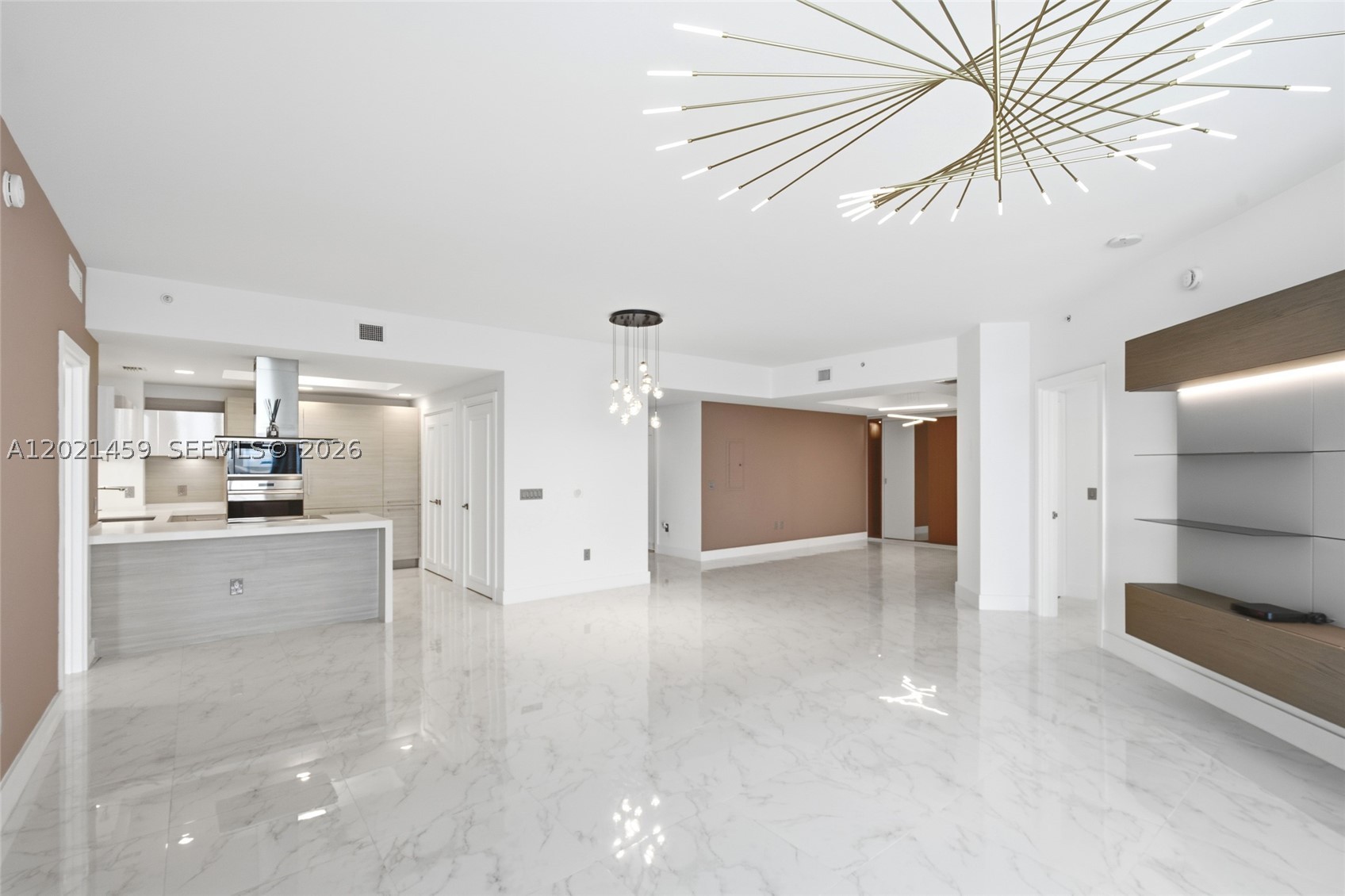 17301 Biscayne Blvd #1008, North Miami Beach FL 33160