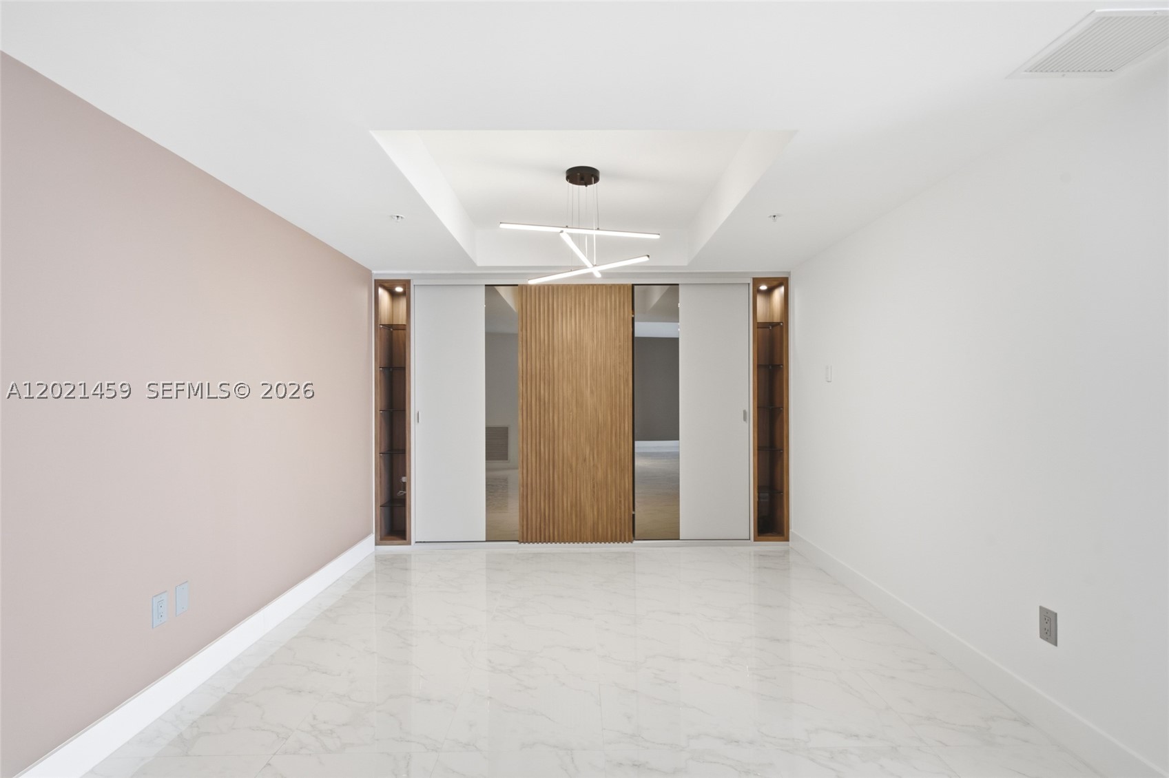 17301 Biscayne Blvd #1008, North Miami Beach FL 33160