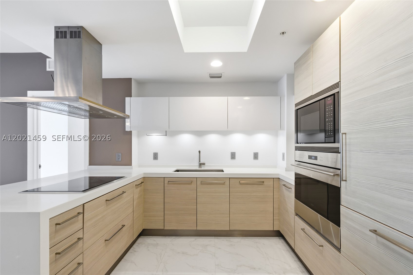 17301 Biscayne Blvd #1008, North Miami Beach FL 33160