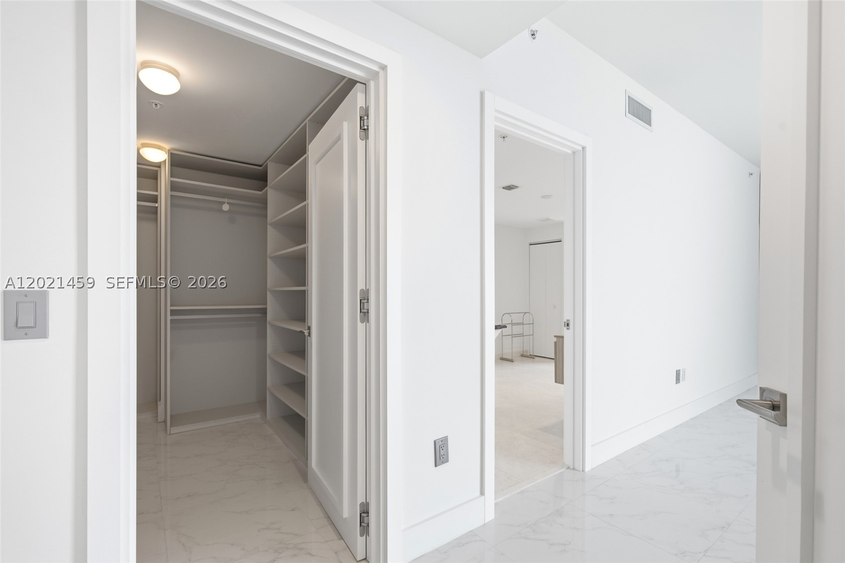 17301 Biscayne Blvd #1008, North Miami Beach FL 33160
