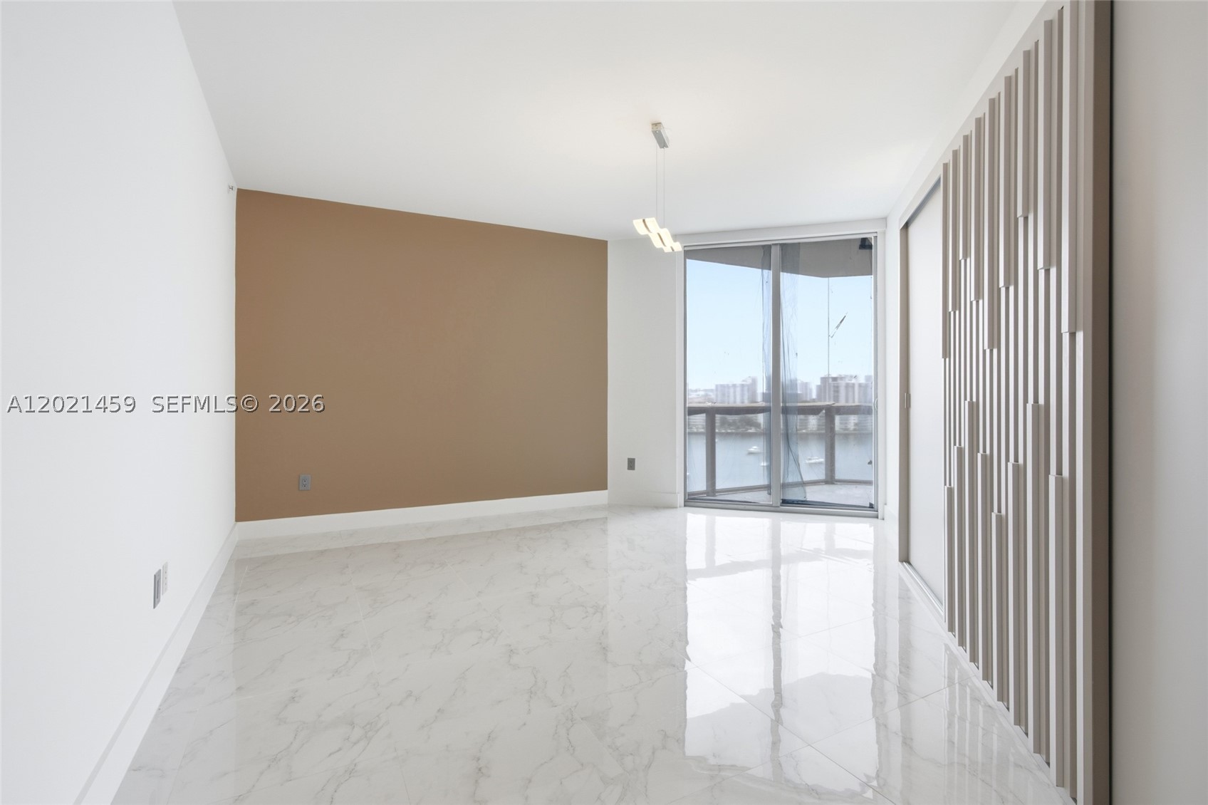 17301 Biscayne Blvd #1008, North Miami Beach FL 33160