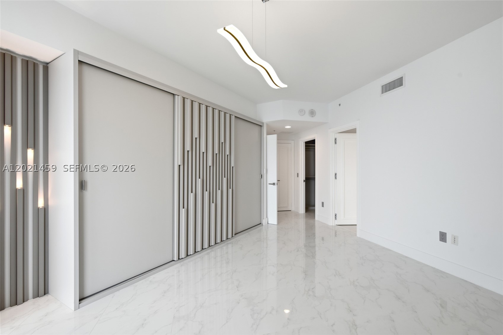 17301 Biscayne Blvd #1008, North Miami Beach FL 33160