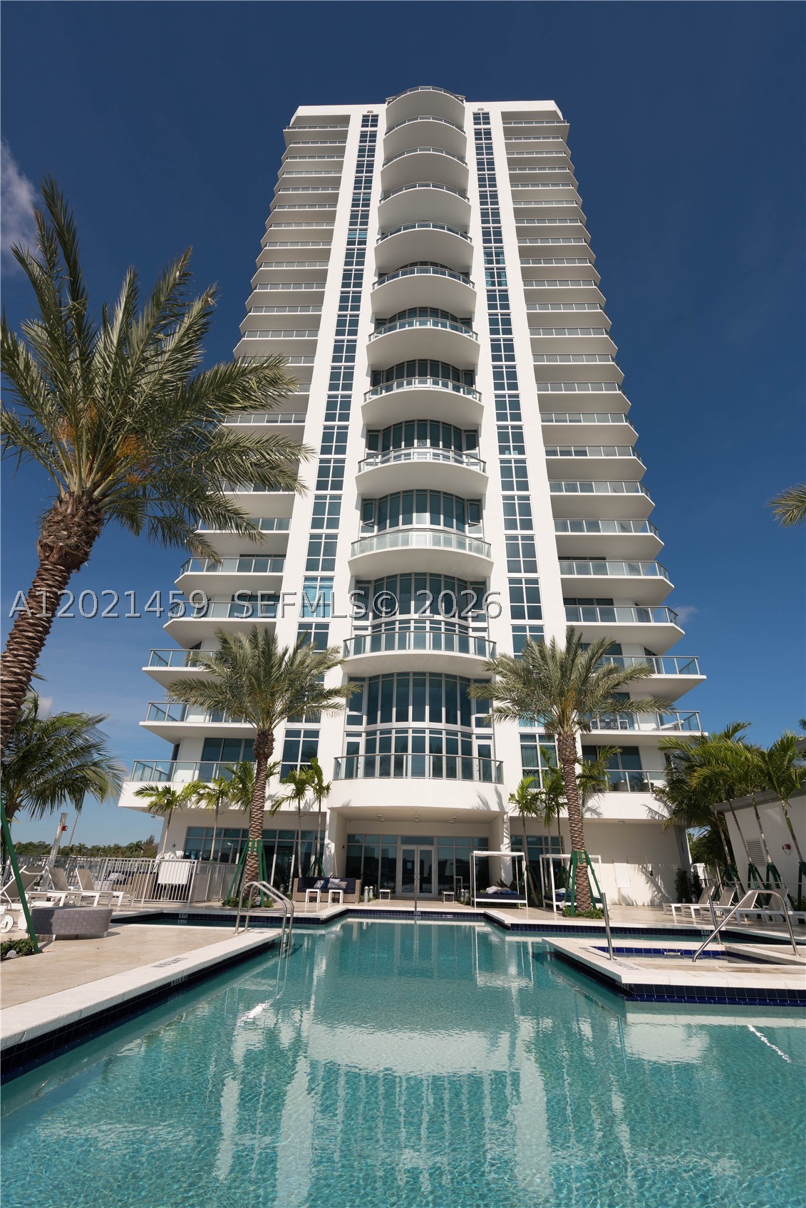 17301 Biscayne Blvd #1008, North Miami Beach FL 33160