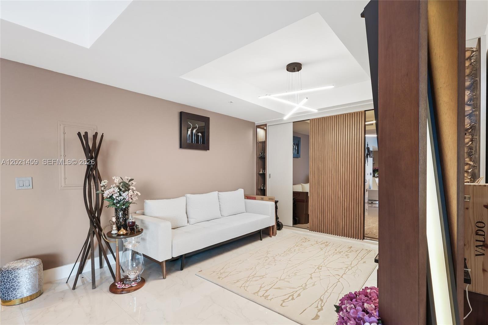 17301 Biscayne Blvd #1008, North Miami Beach FL 33160