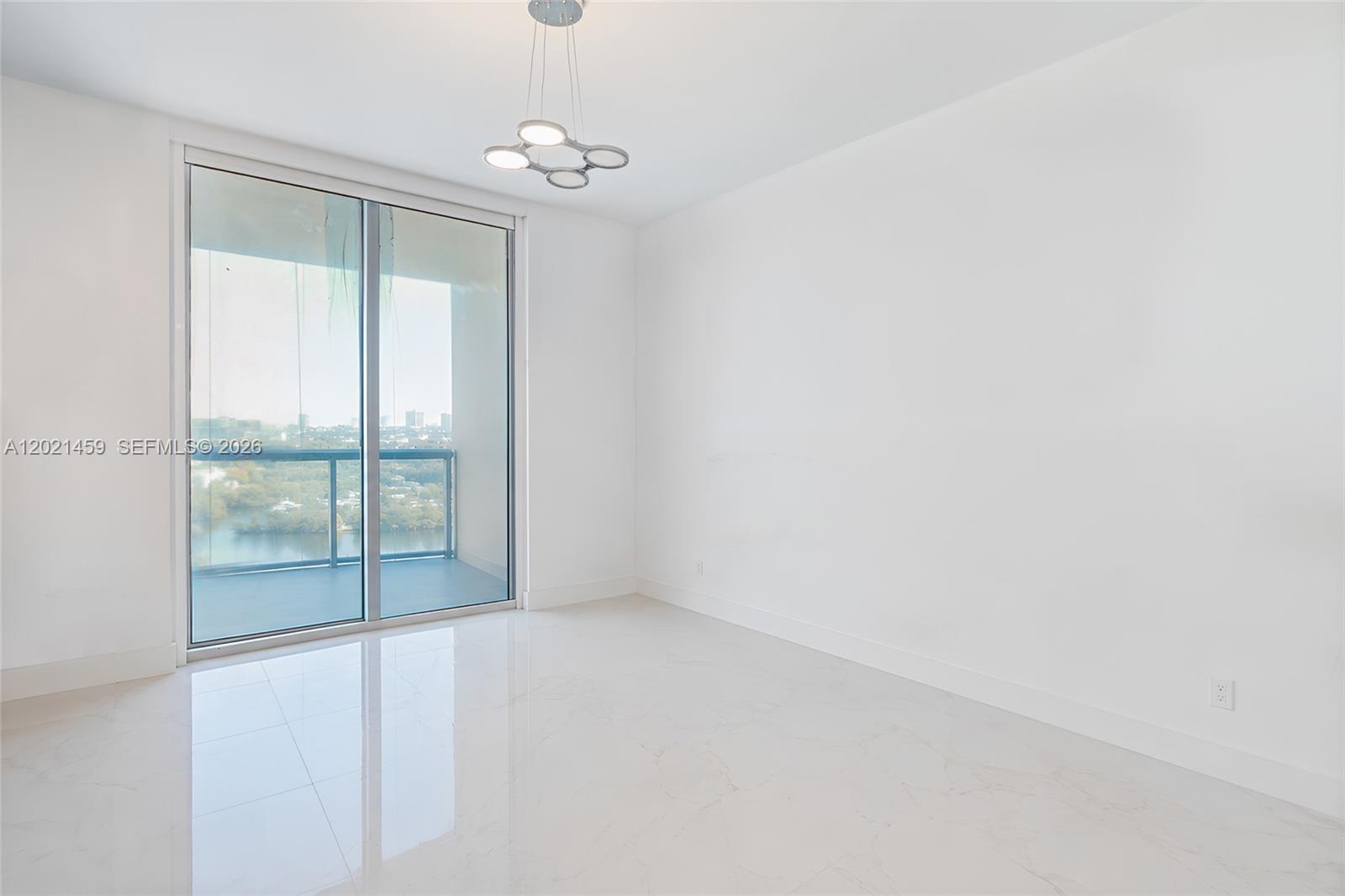 17301 Biscayne Blvd #1008, North Miami Beach FL 33160