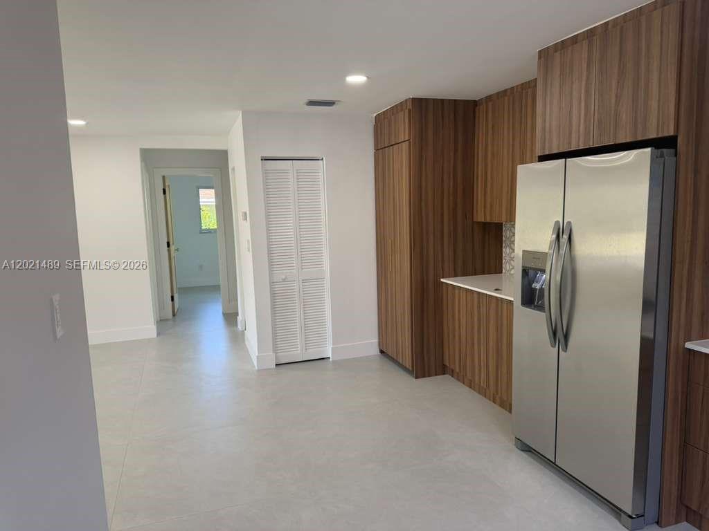 840 NW 67th St, Miami FL 33150