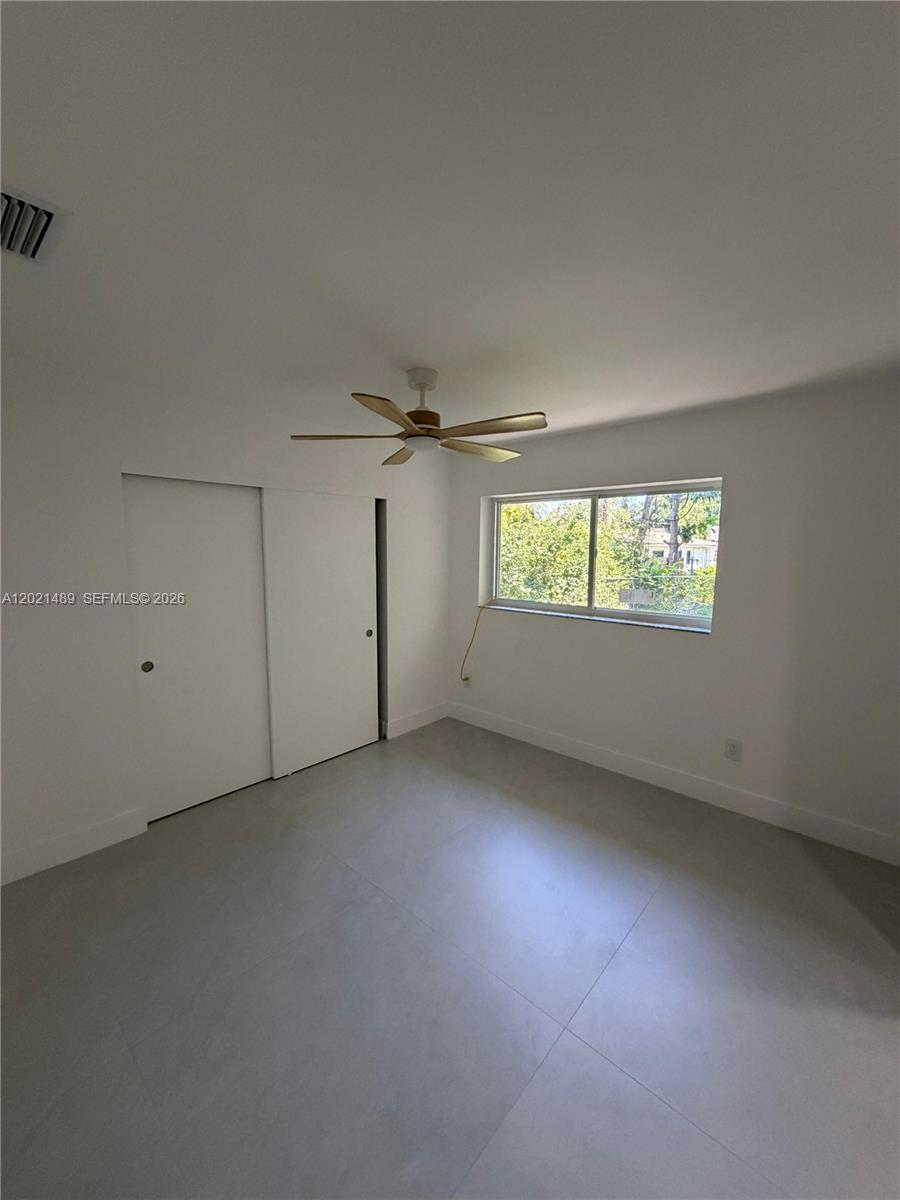 840 NW 67th St, Miami FL 33150