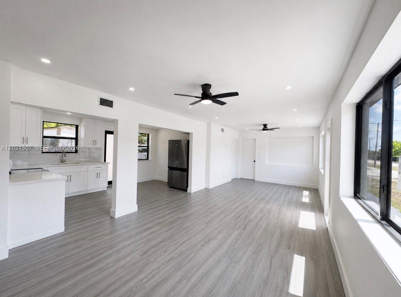 16301 NW 32nd Ave, Miami Gardens FL 33054