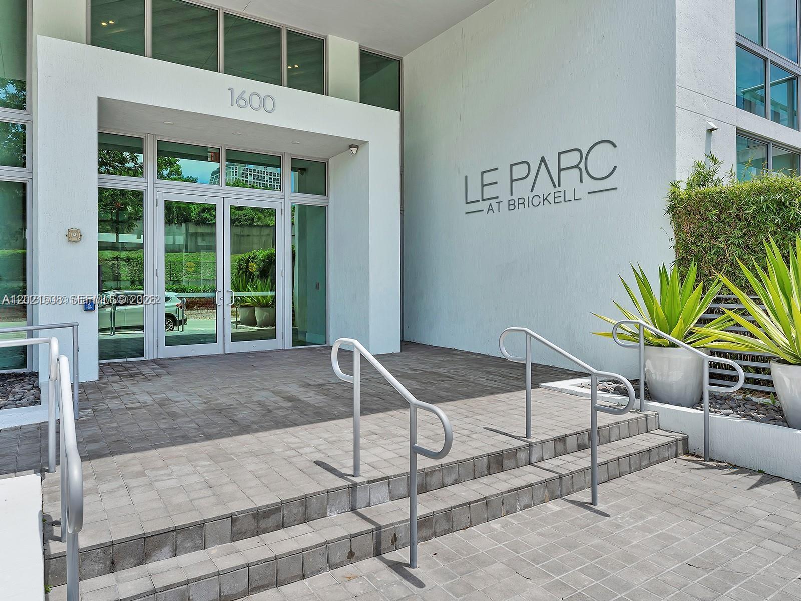 1600 SW 1 AVE #515, Miami FL 33129
