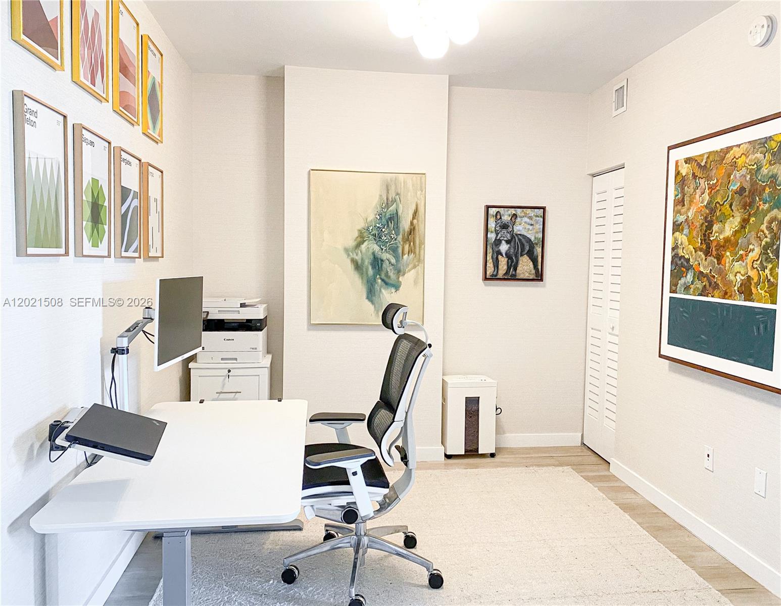 1600 SW 1 AVE #515, Miami FL 33129