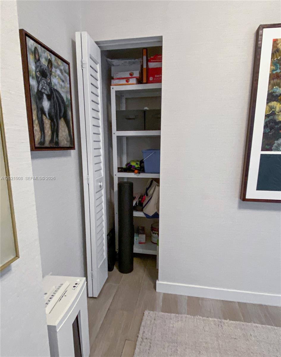 1600 SW 1 AVE #515, Miami FL 33129
