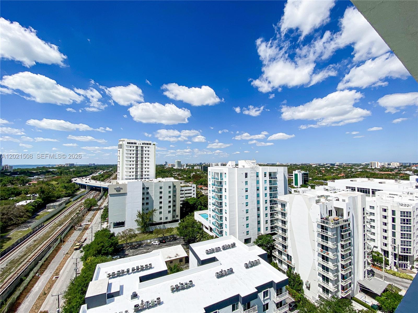 1600 SW 1 AVE #515, Miami FL 33129
