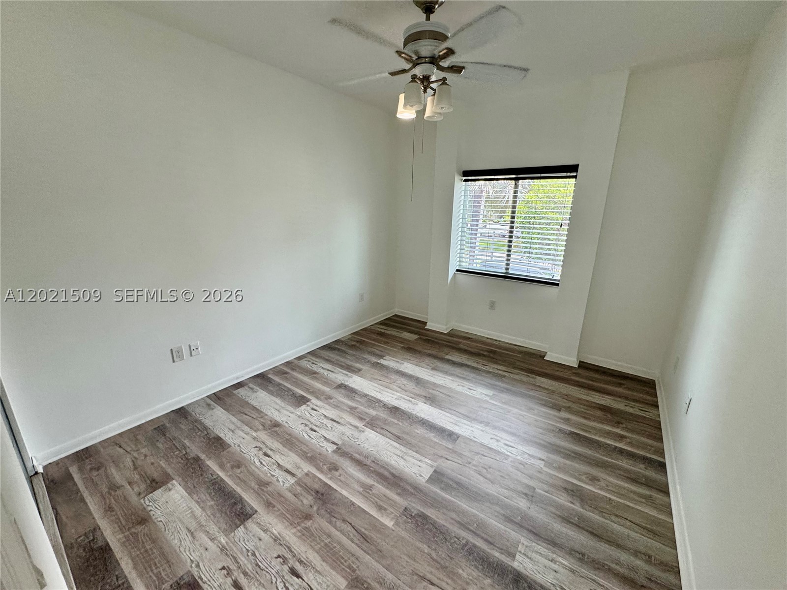 2408 NE 135th St #2408, North Miami FL 33181