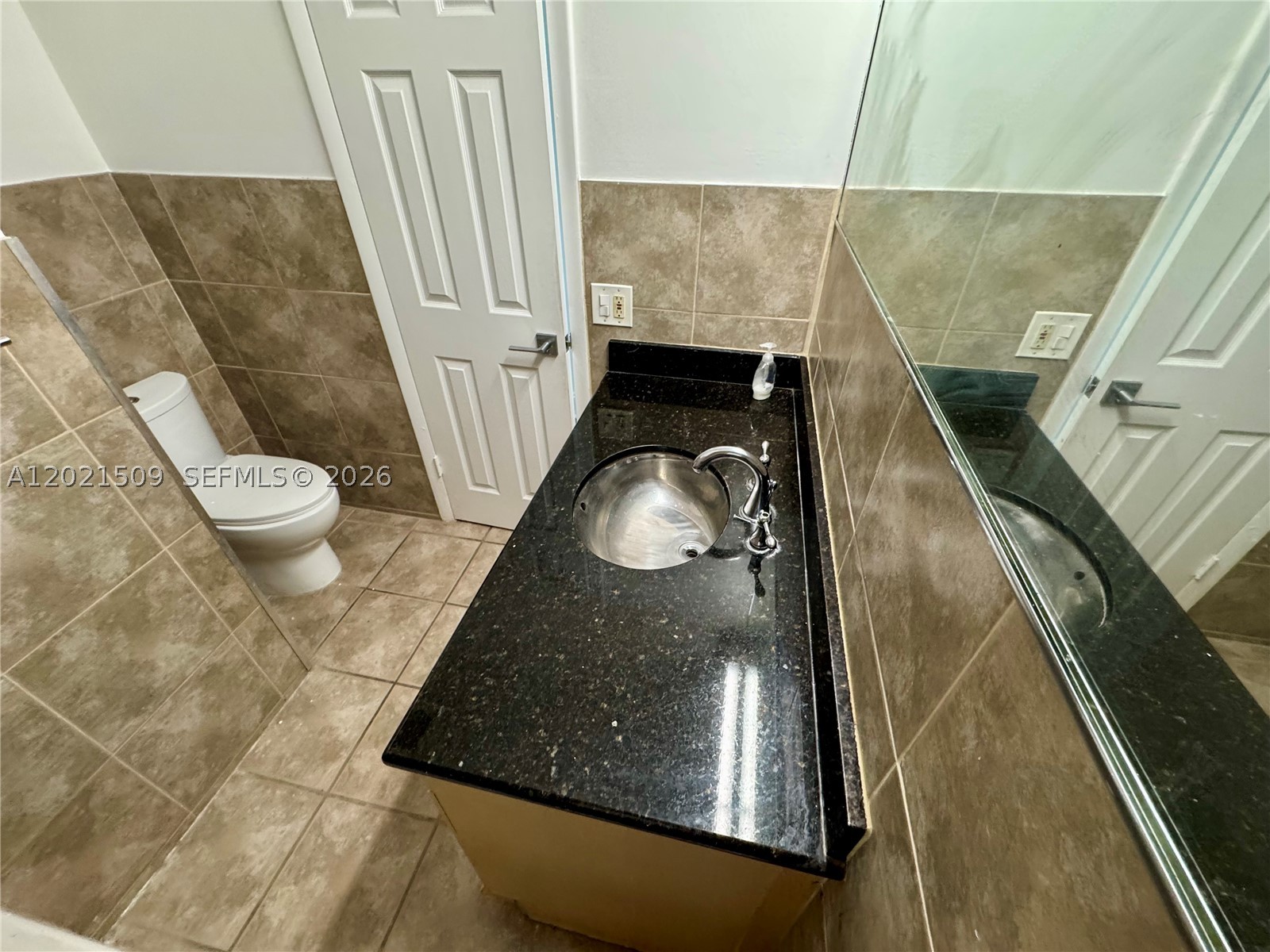 2408 NE 135th St #2408, North Miami FL 33181