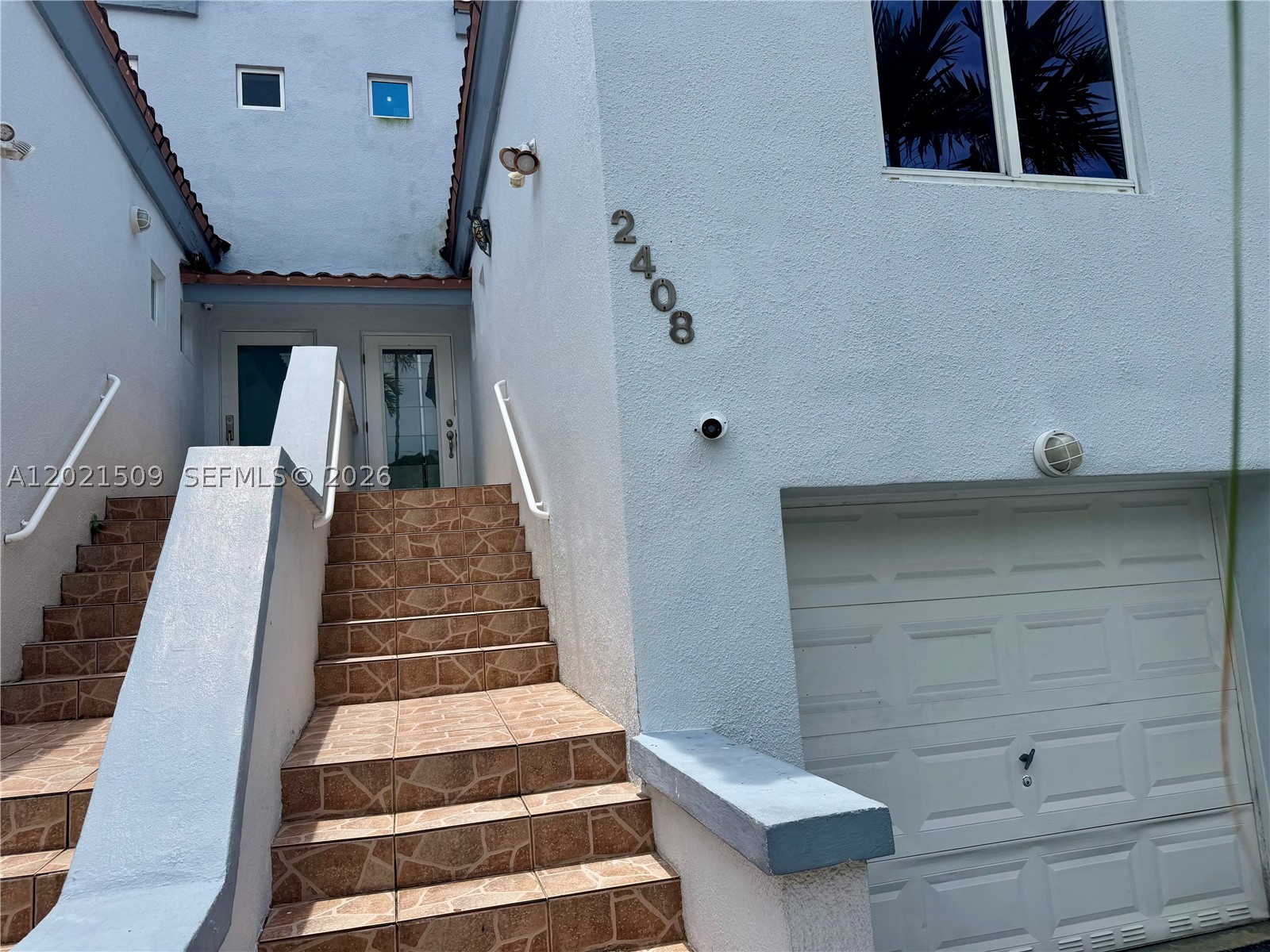 2408 NE 135th St #2408, North Miami FL 33181
