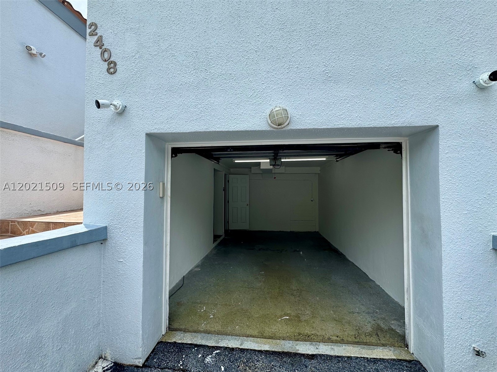 2408 NE 135th St #2408, North Miami FL 33181