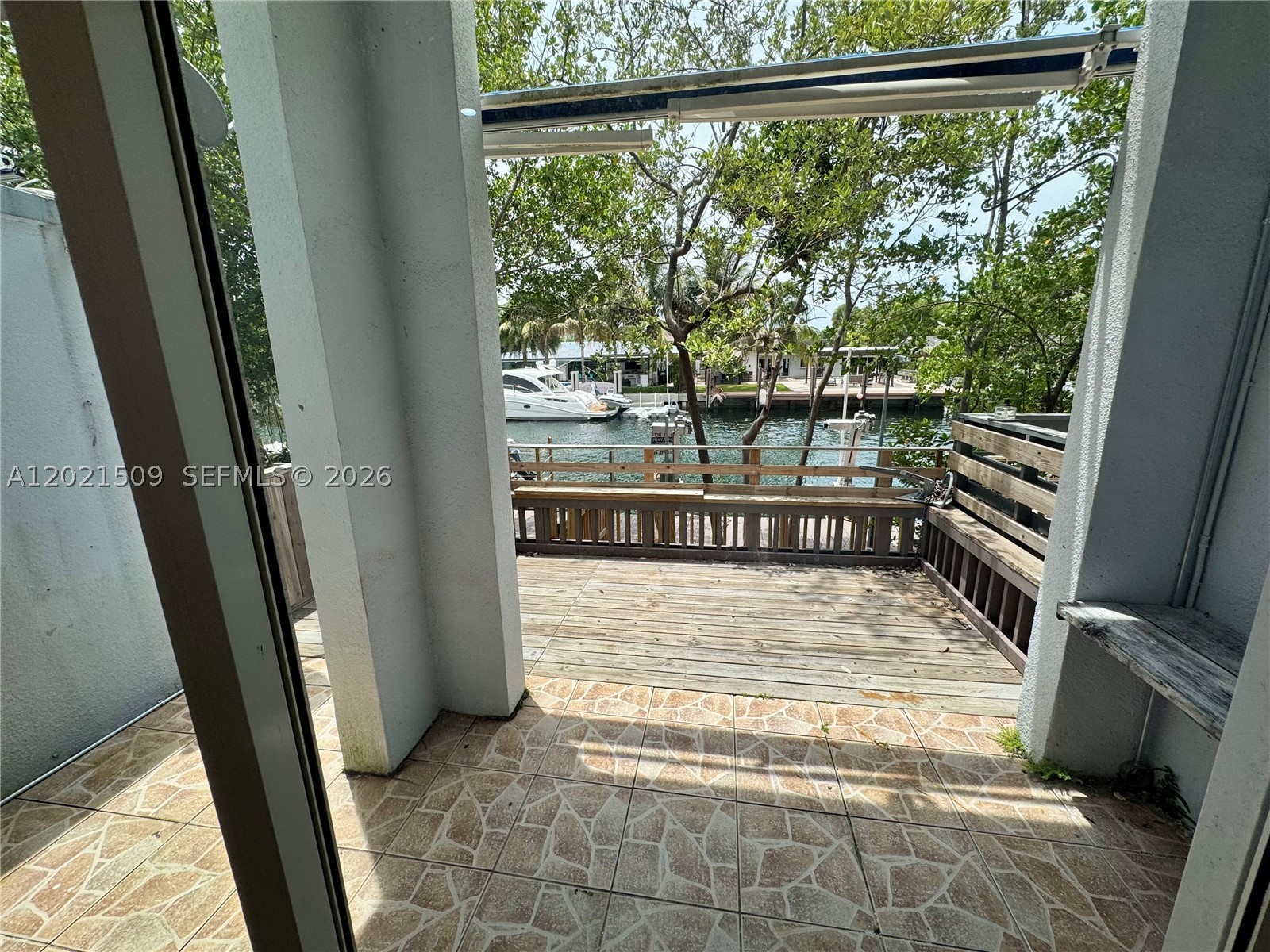 2408 NE 135th St #2408, North Miami FL 33181