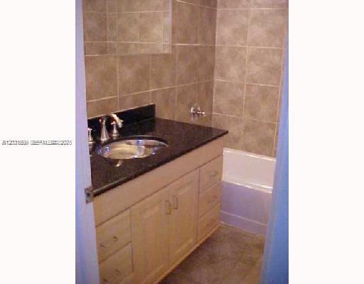 2408 NE 135th St #2408, North Miami FL 33181