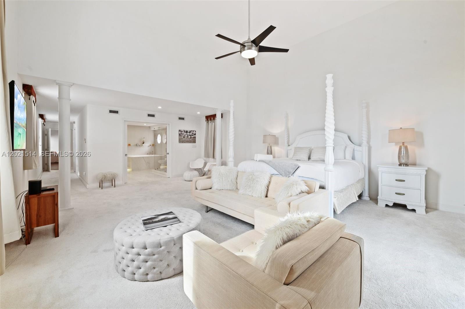 2501 Pine Tree Dr, Miami Beach FL 33140