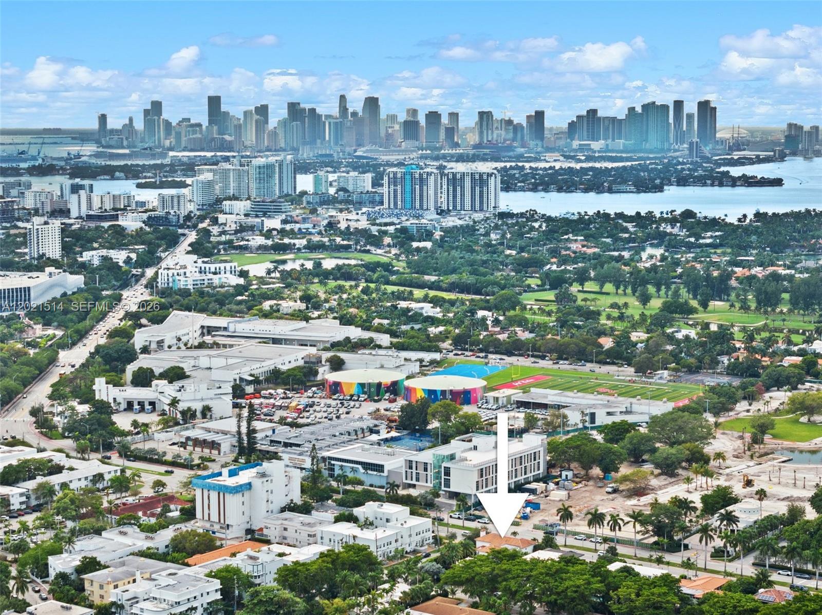 2501 Pine Tree Dr, Miami Beach FL 33140