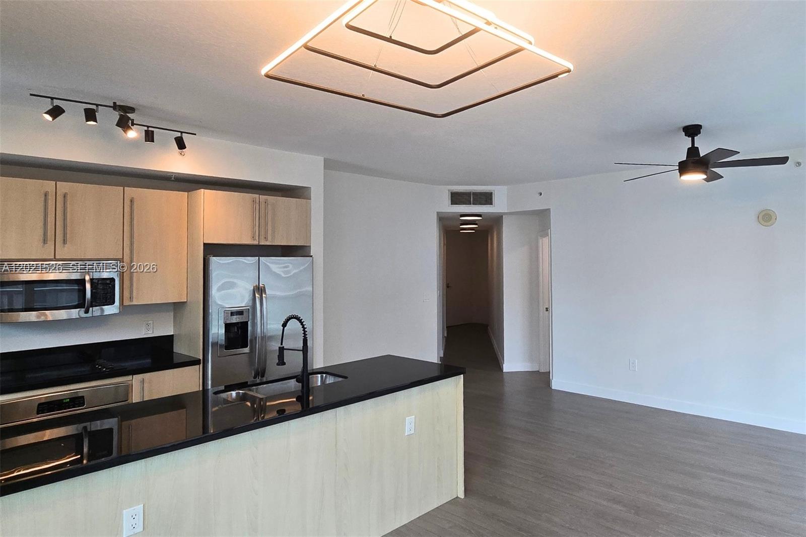1111 SW 1st Ave #2319-N, Miami FL 33130