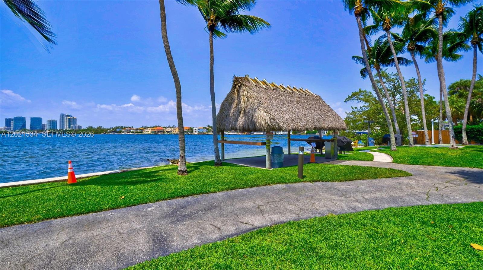 2 Grove Isle Dr #B801-802, Miami FL 33133