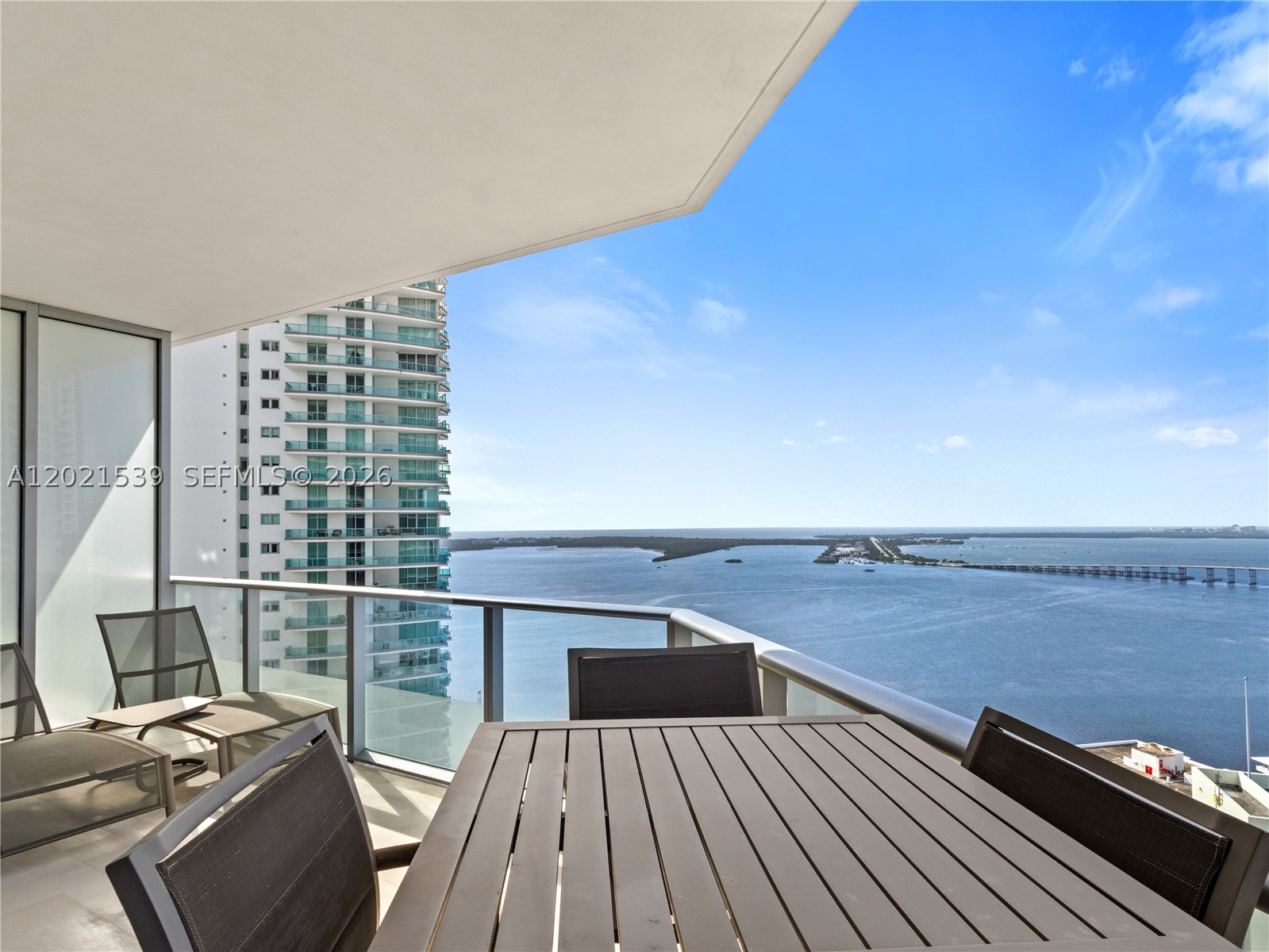 1300 E Brickell Bay Dr #3701, Miami FL 33131