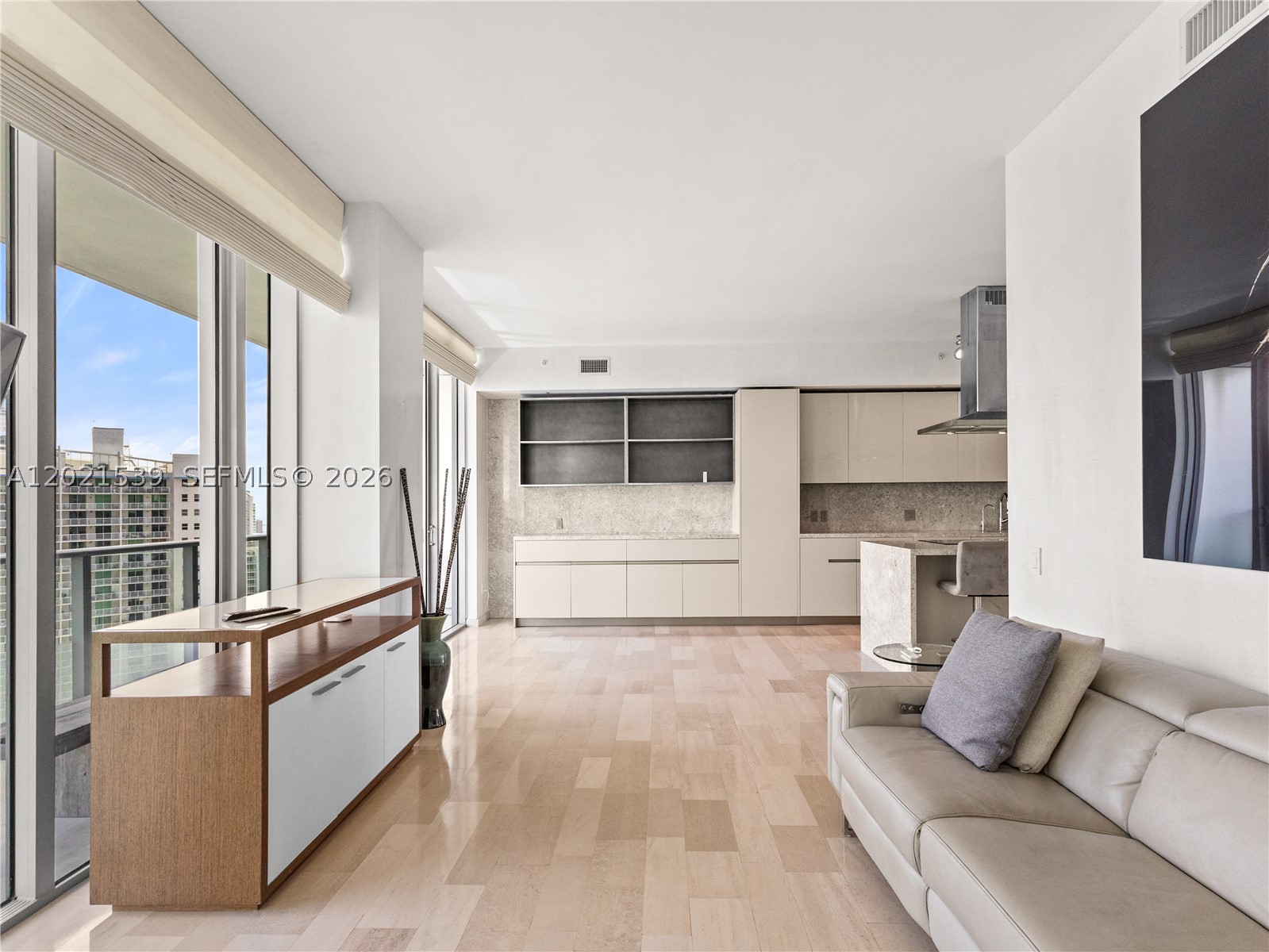 1300 E Brickell Bay Dr #3701, Miami FL 33131