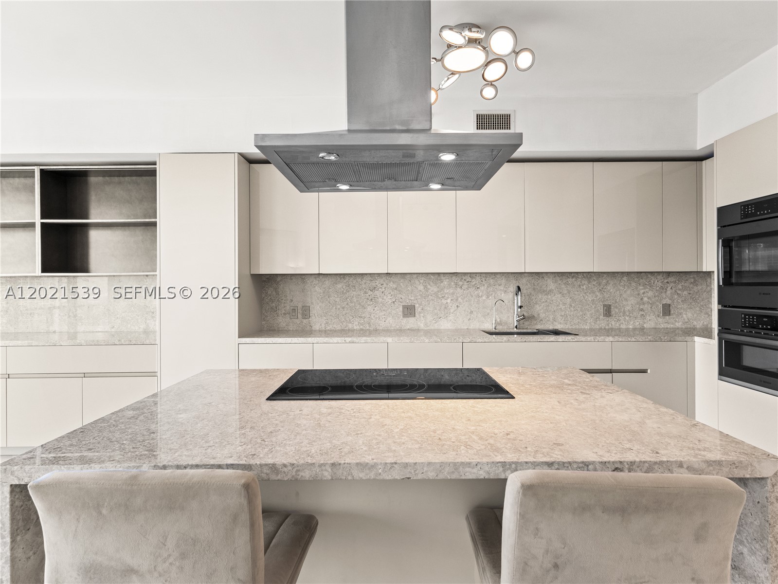 1300 E Brickell Bay Dr #3701, Miami FL 33131