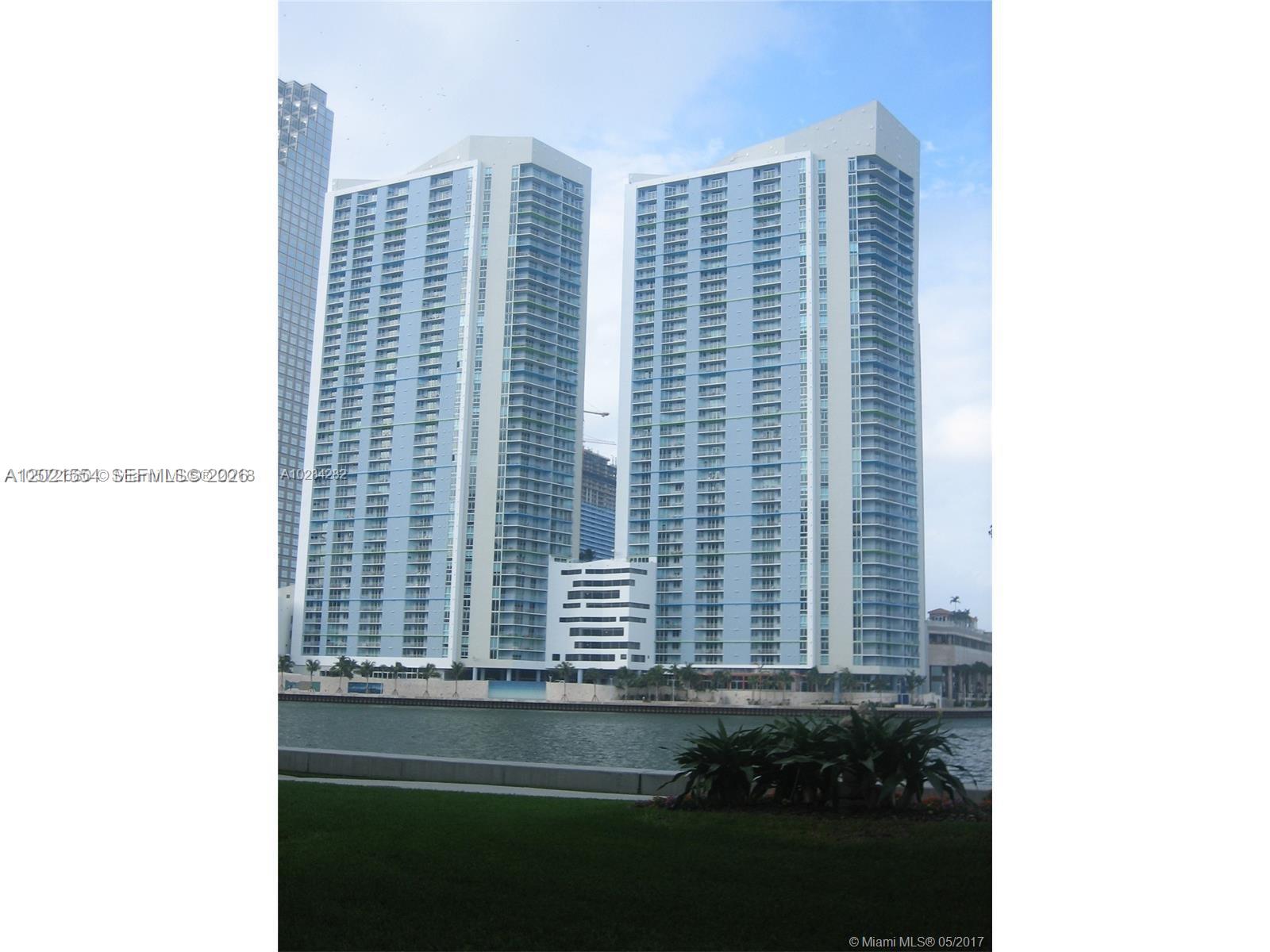 325 S Biscayne Blvd #2115, Miami FL 33131