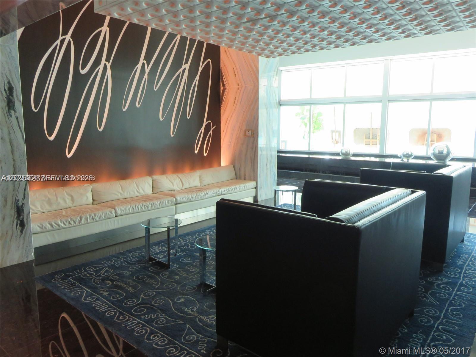 325 S Biscayne Blvd #2115, Miami FL 33131