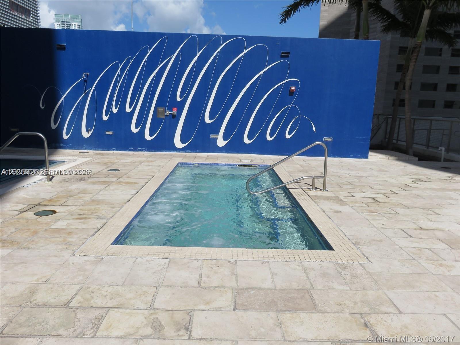 325 S Biscayne Blvd #2115, Miami FL 33131