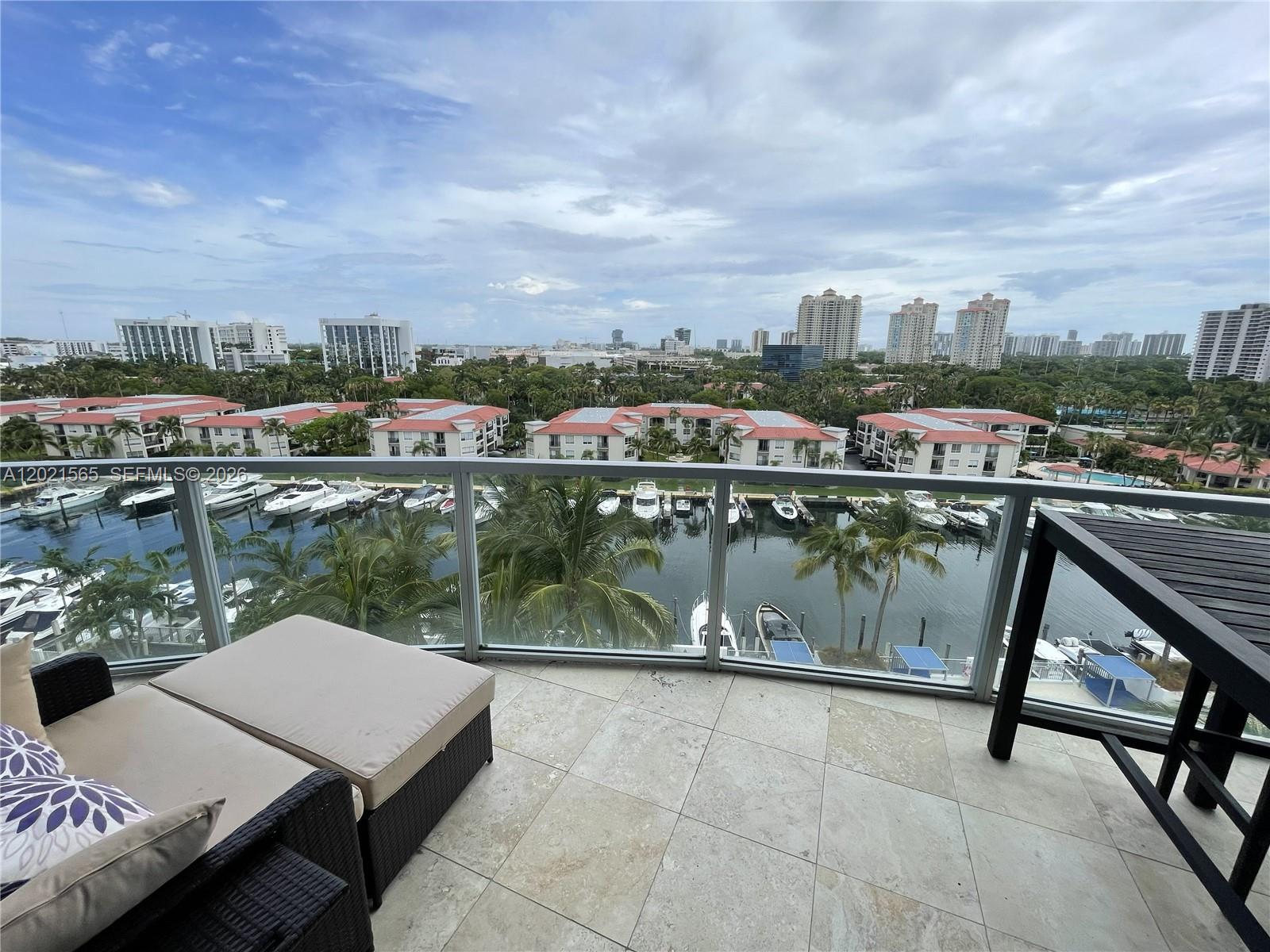 3029 NE 188th St #819, Aventura FL 33180