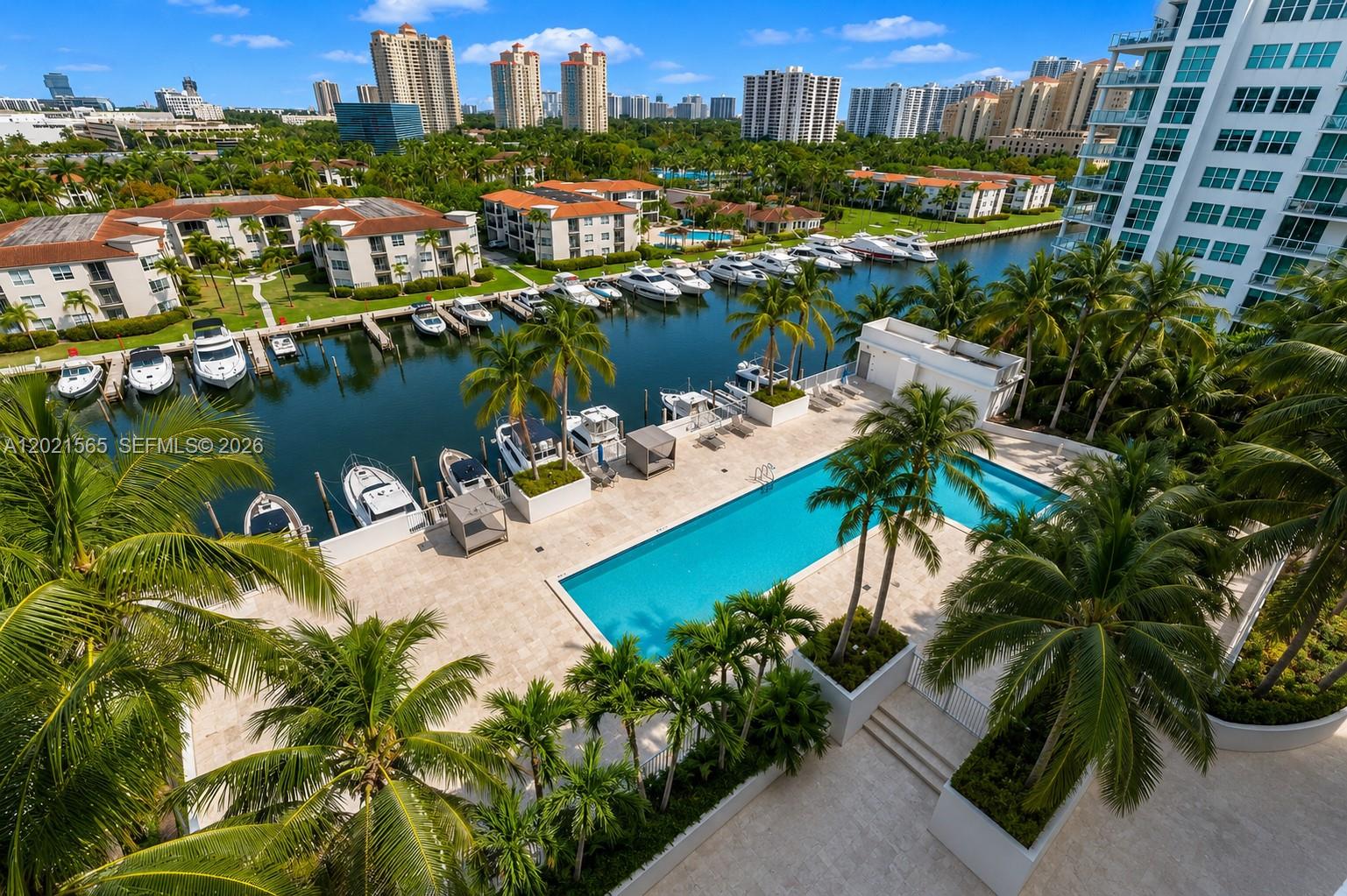 3029 NE 188th St #819, Aventura FL 33180