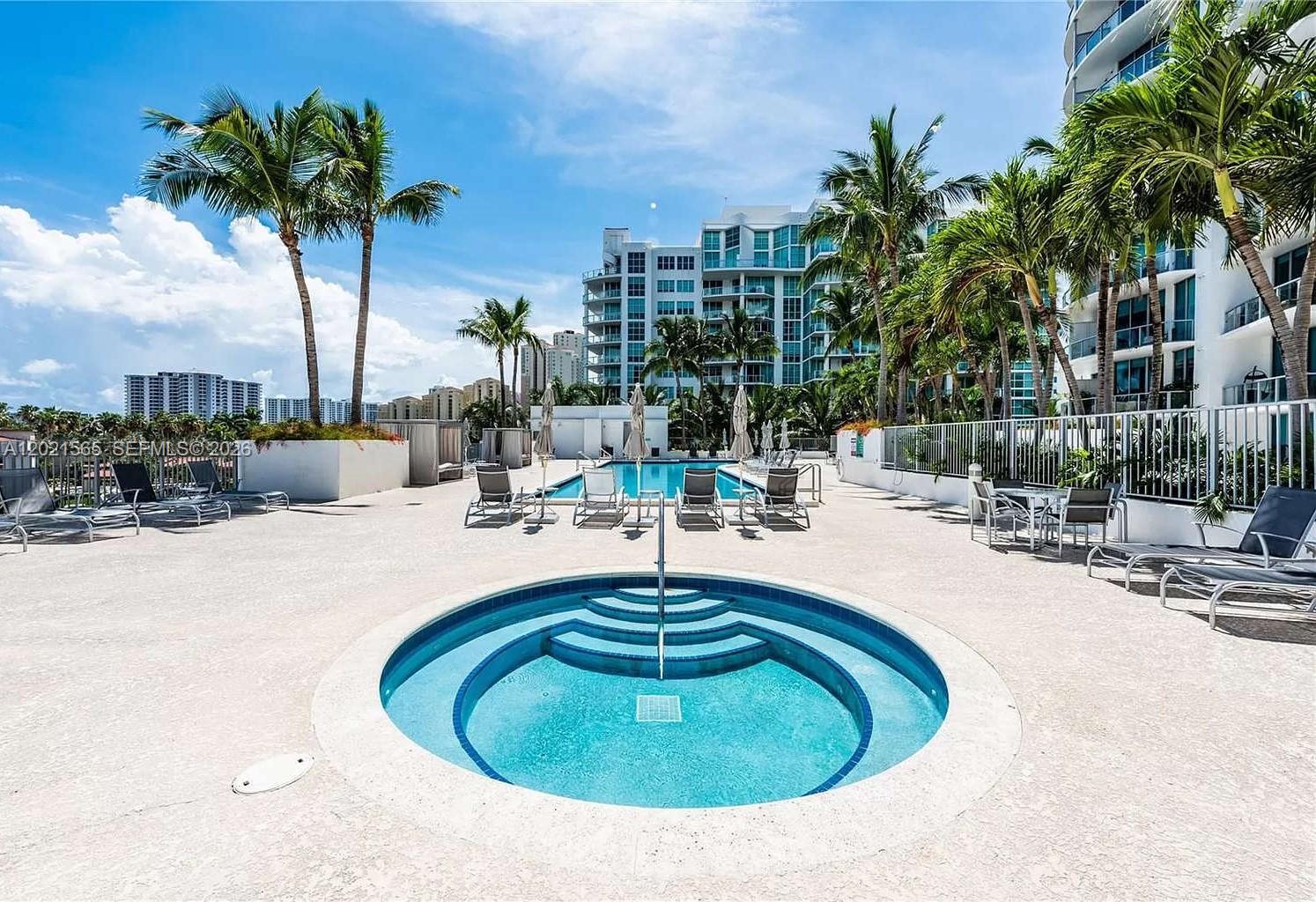 3029 NE 188th St #819, Aventura FL 33180