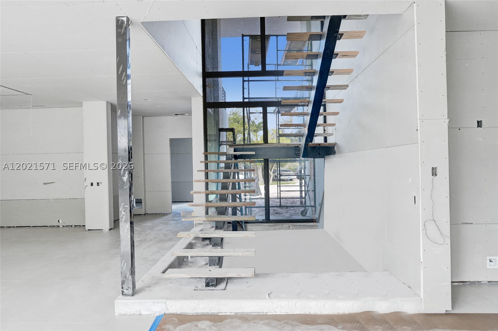 528 NE 13th Ave, Fort Lauderdale FL 33301
