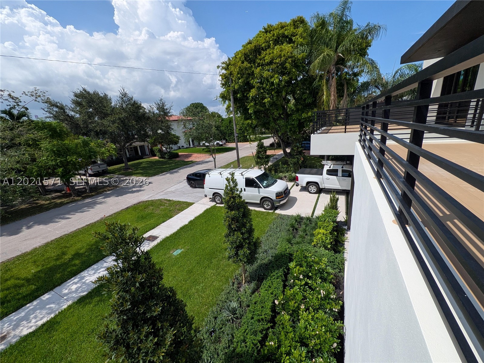 528 NE 13th Ave, Fort Lauderdale FL 33301