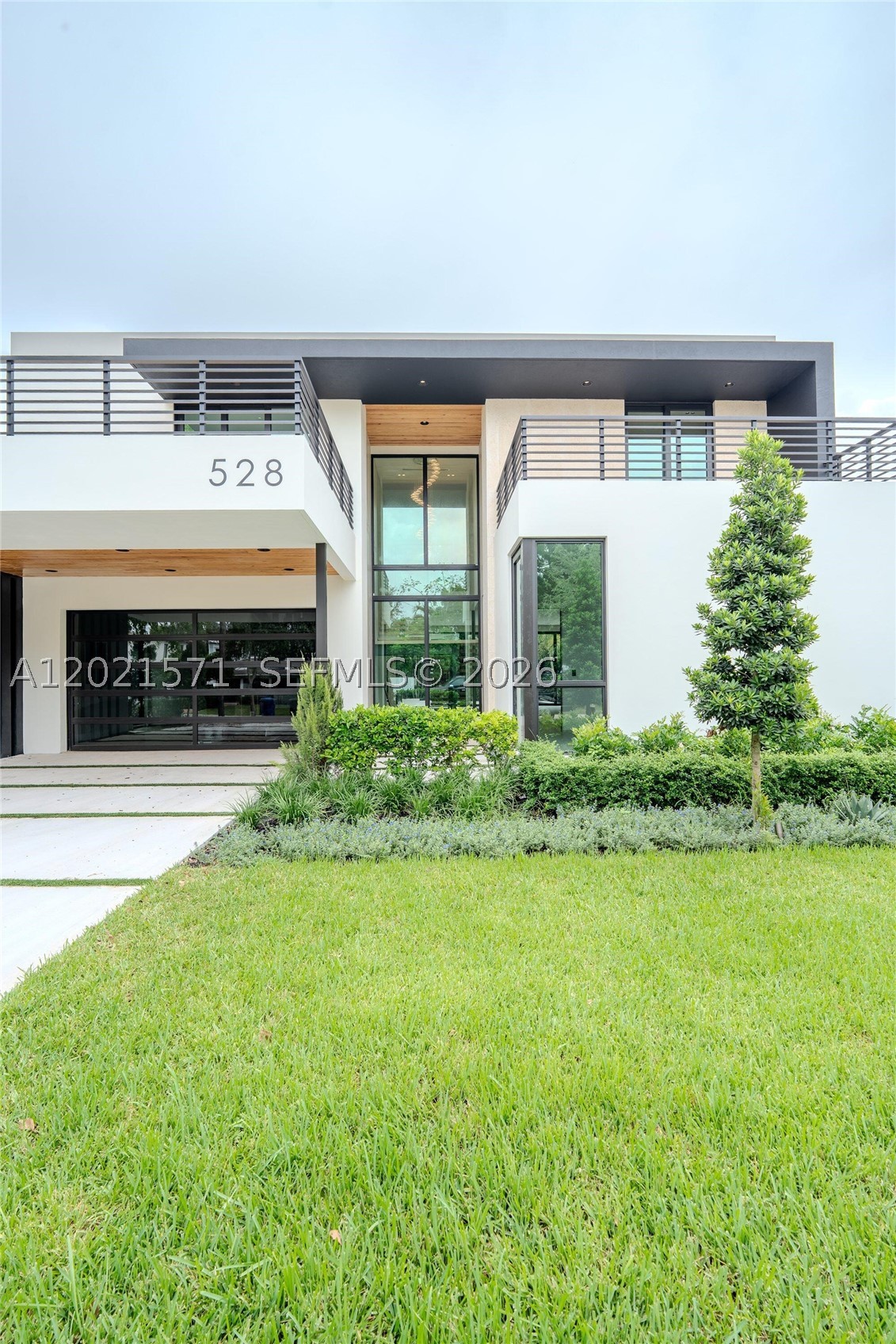 528 NE 13th Ave, Fort Lauderdale FL 33301