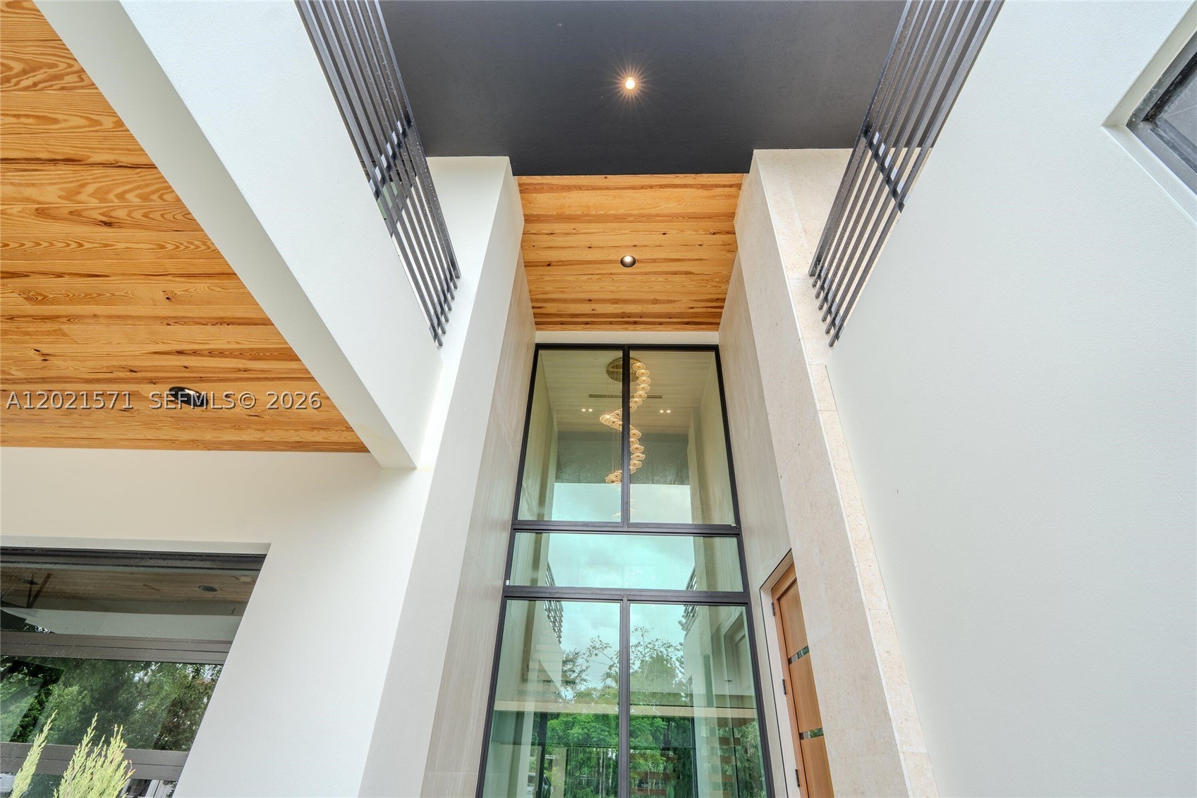 528 NE 13th Ave, Fort Lauderdale FL 33301