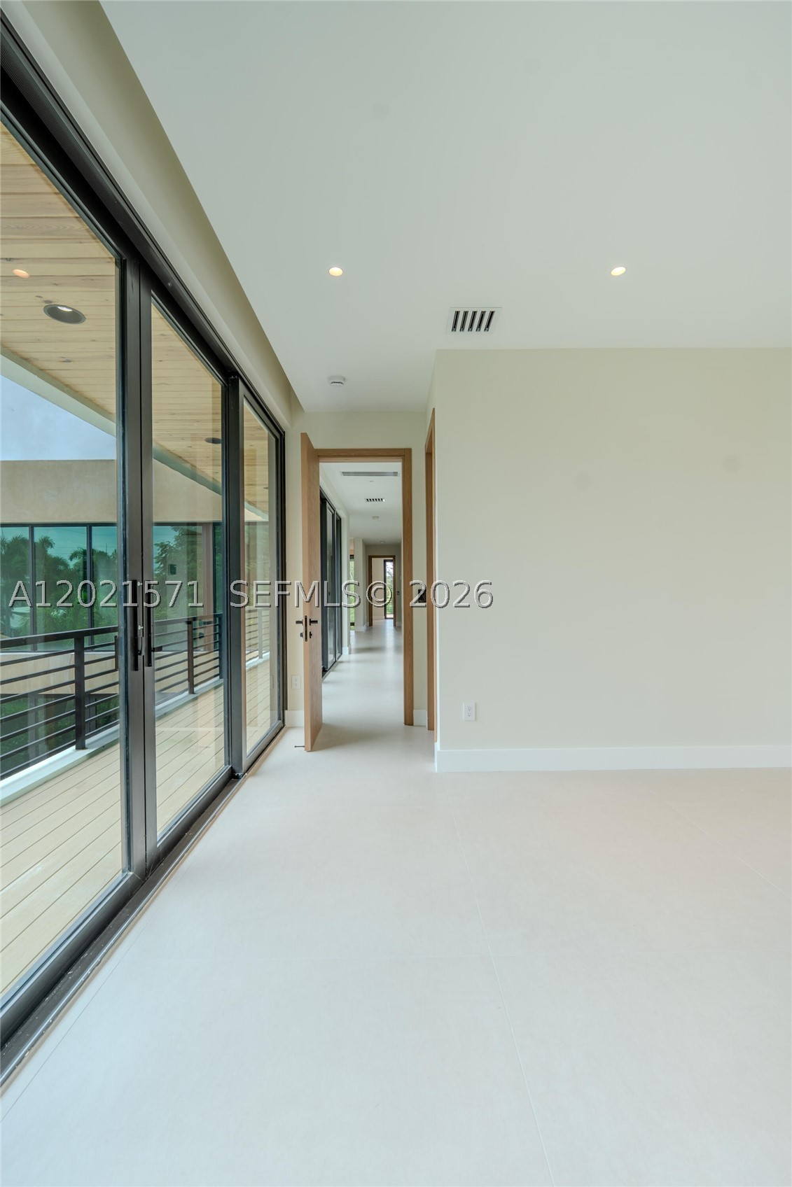 528 NE 13th Ave, Fort Lauderdale FL 33301