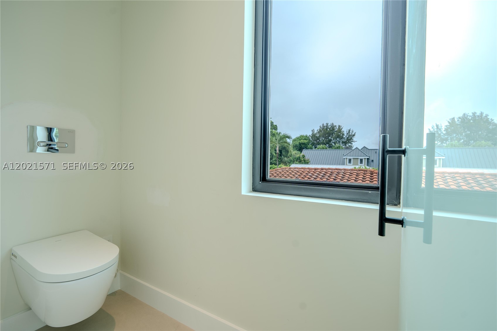 528 NE 13th Ave, Fort Lauderdale FL 33301