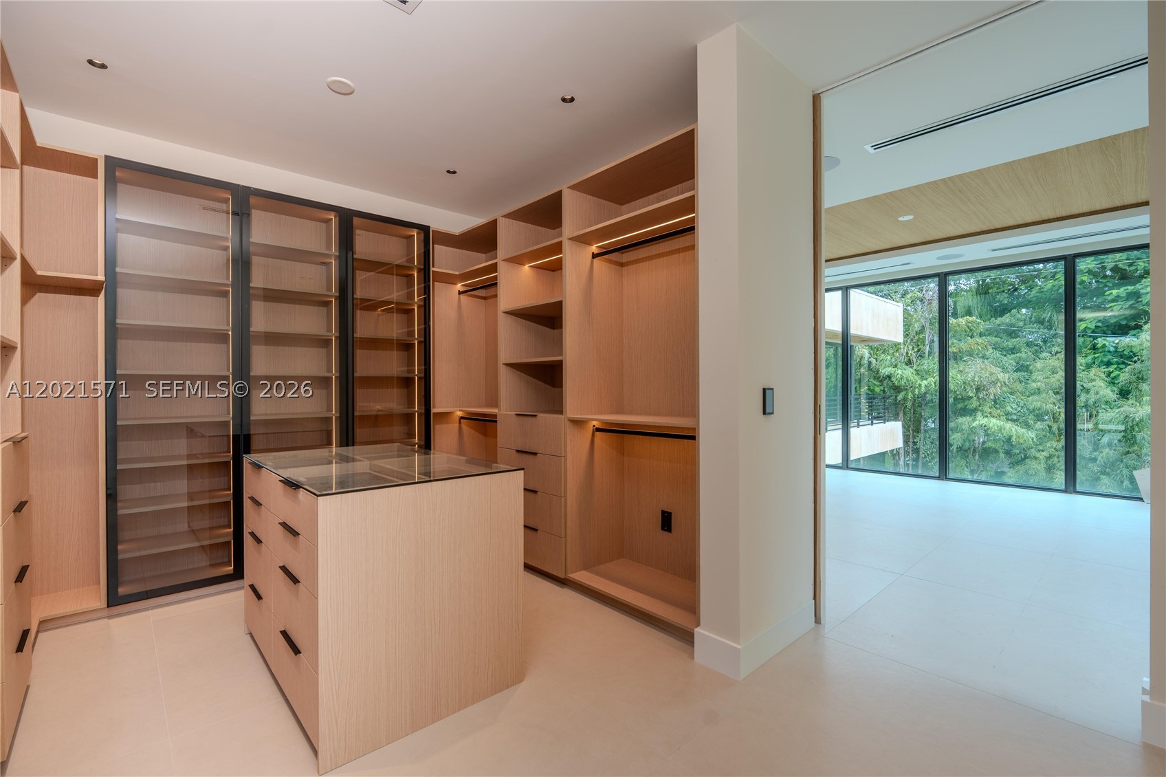 528 NE 13th Ave, Fort Lauderdale FL 33301