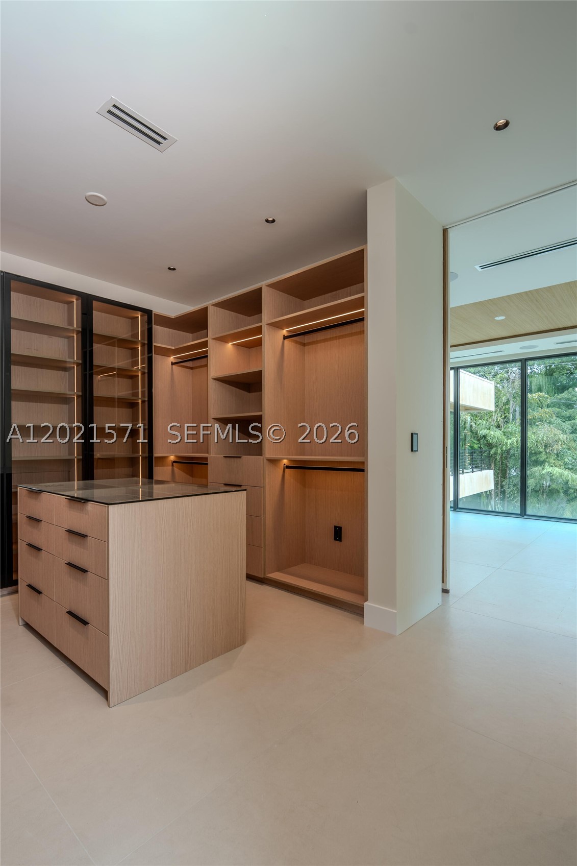 528 NE 13th Ave, Fort Lauderdale FL 33301