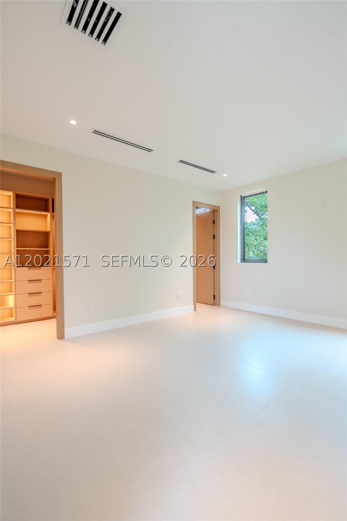 528 NE 13th Ave, Fort Lauderdale FL 33301