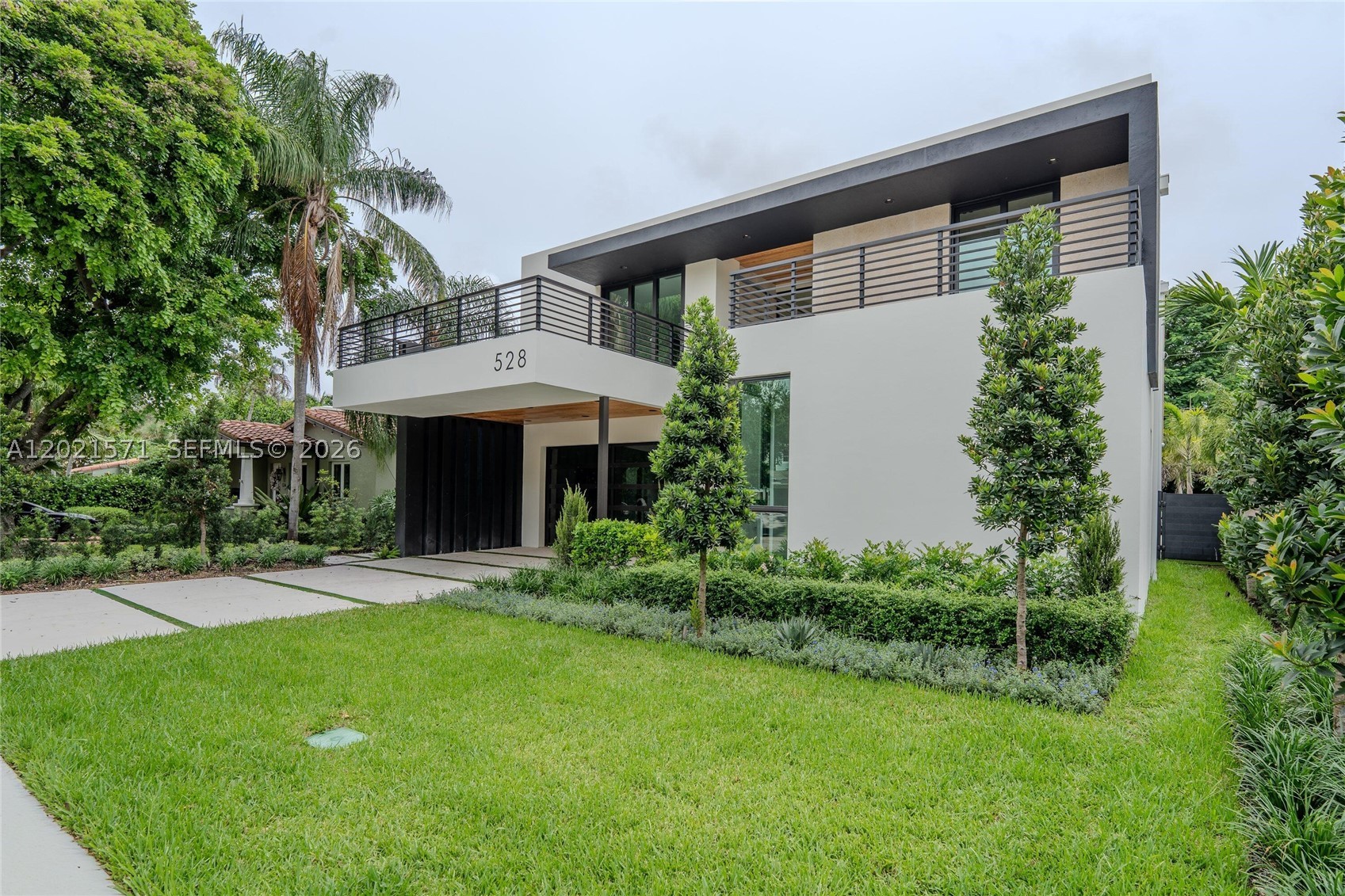 528 NE 13th Ave, Fort Lauderdale FL 33301
