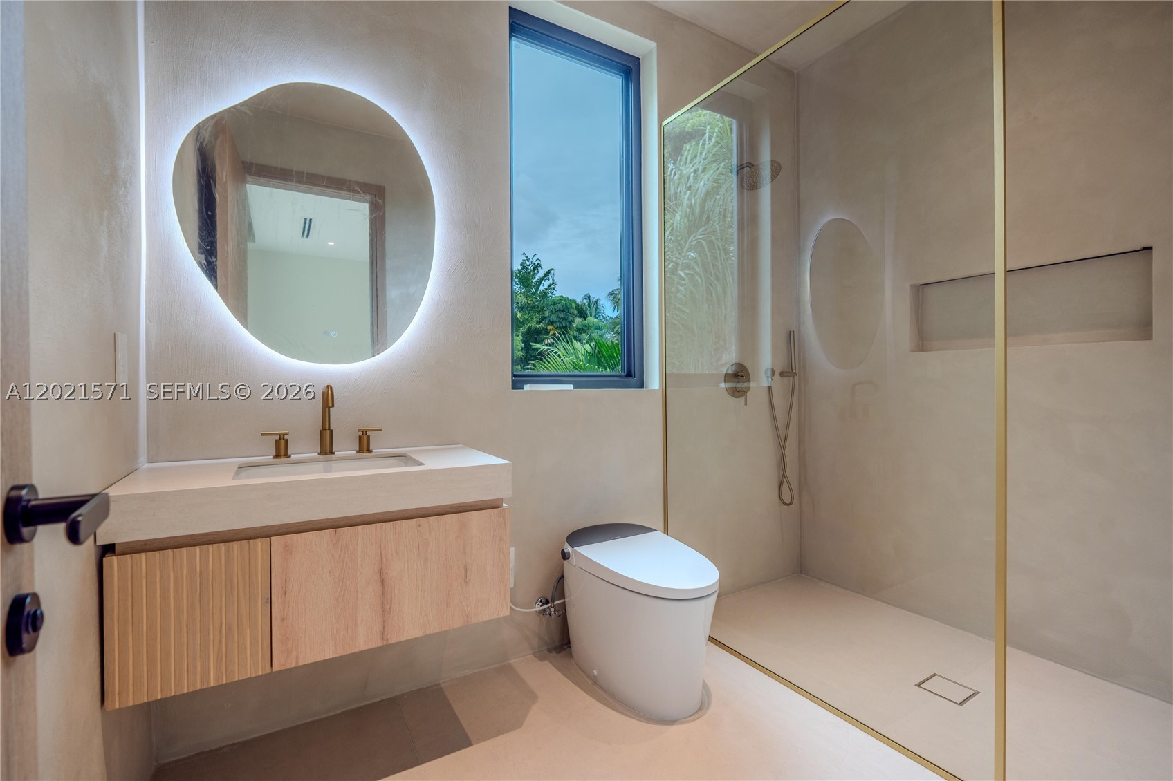 528 NE 13th Ave, Fort Lauderdale FL 33301