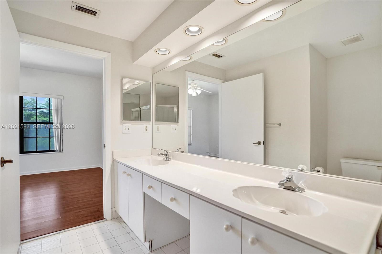 15825 SW 3rd Ct #103, Pembroke Pines FL 33027