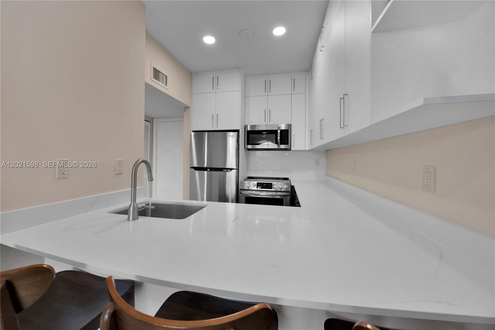 1280 S Alhambra Cir #1407, Coral Gables FL 33146