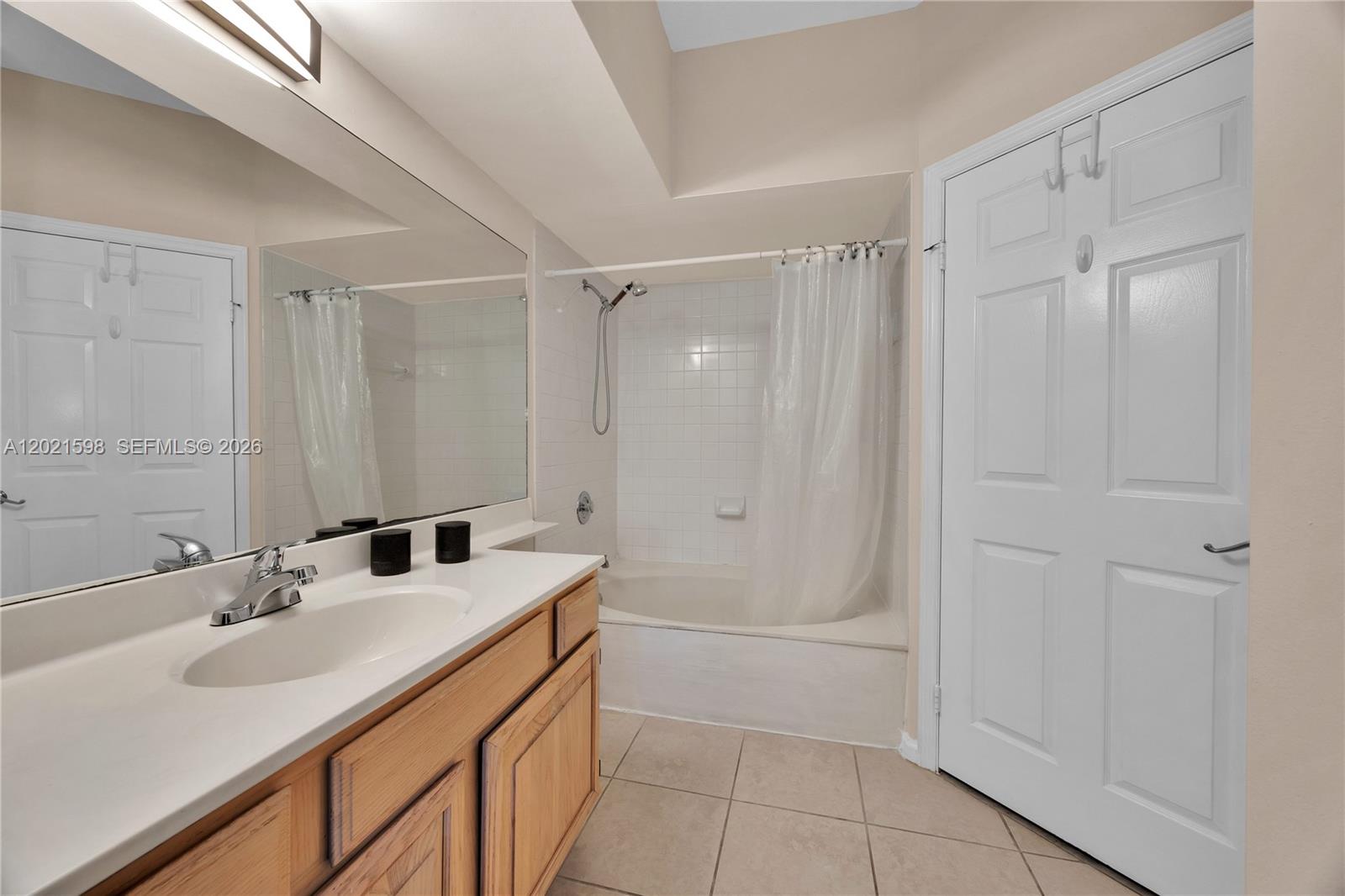 1280 S Alhambra Cir #1407, Coral Gables FL 33146